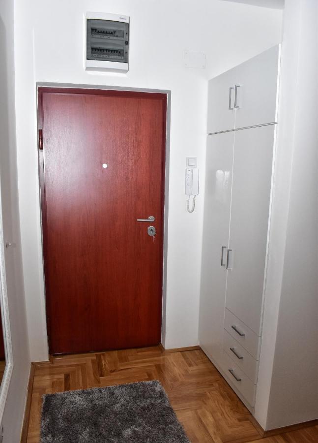 Apartman Dajana Требинє Екстер'єр фото